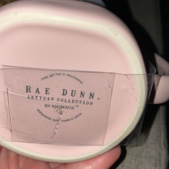 Rae Dunn candy heart mug with topper - Picture 5 of 6